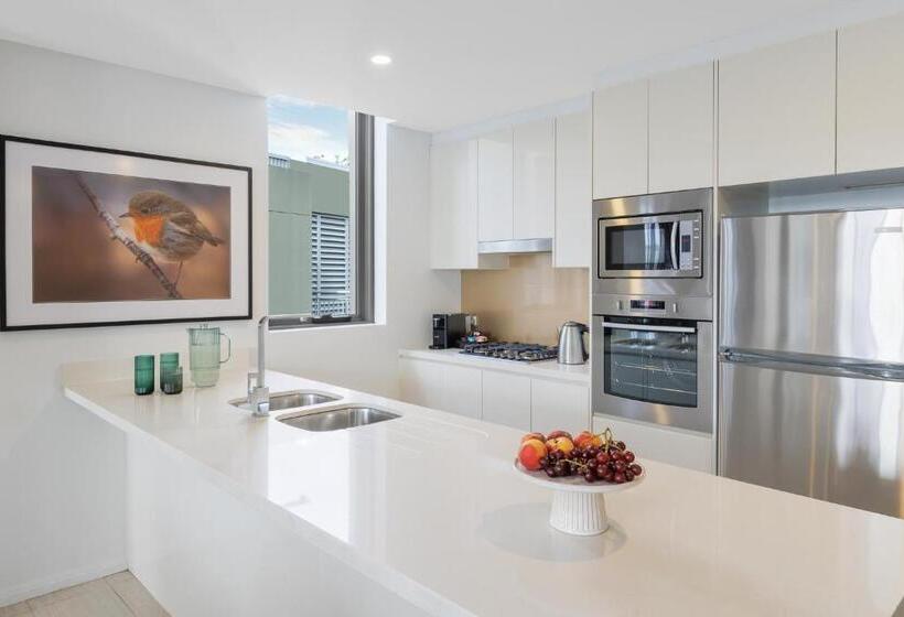 Люкс 3 Спальни, Meriton Suites Zetland