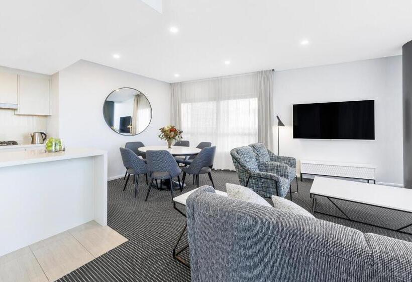 Люкс 3 Спальни, Meriton Suites Zetland