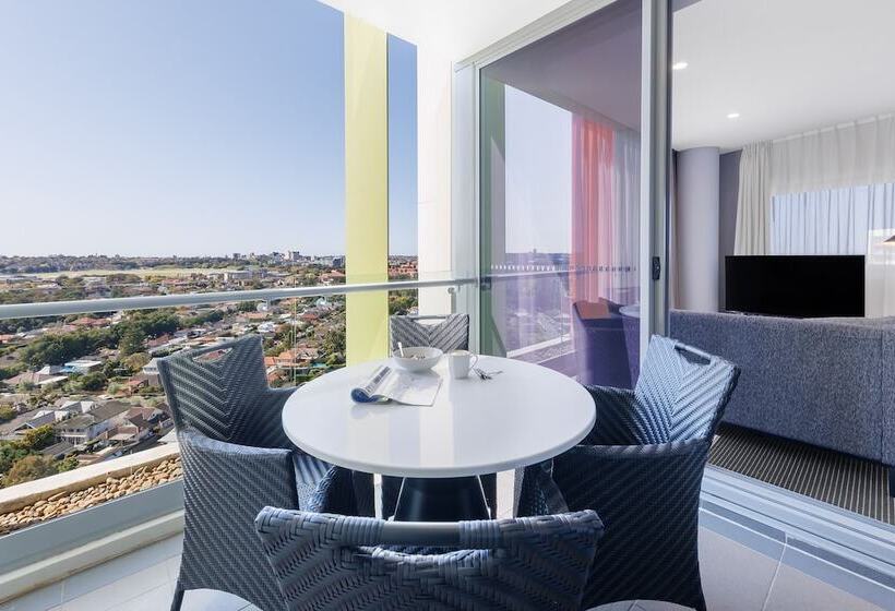 Люкс 2 Спальни, Meriton Suites Zetland