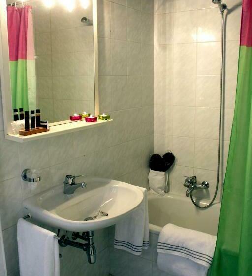 חדר סטנדרט, Bahnhof Haus