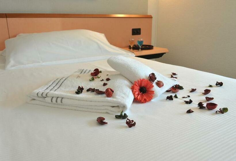 חדר סטנדרט, Bahnhof Haus