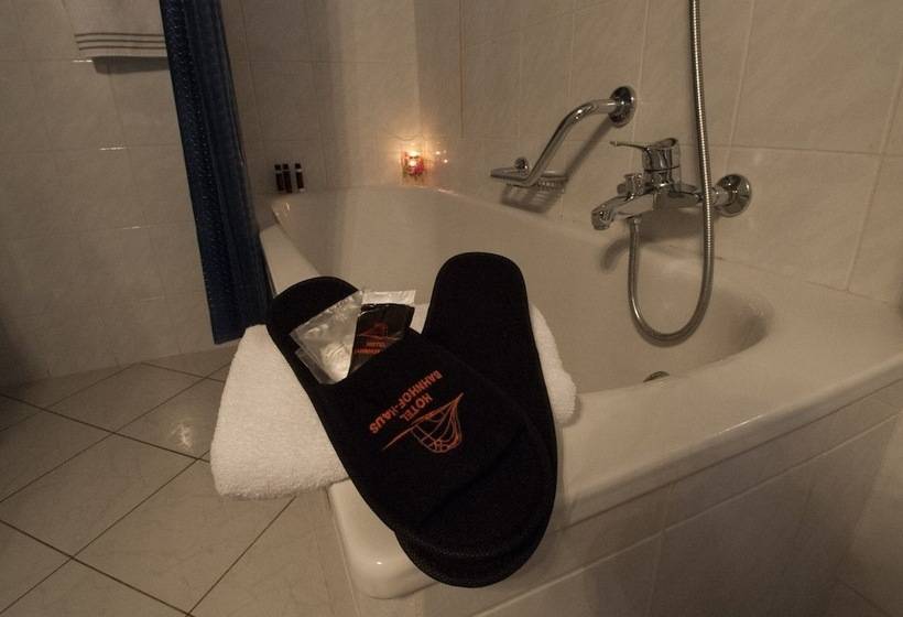 חדר סטנדרט, Bahnhof Haus