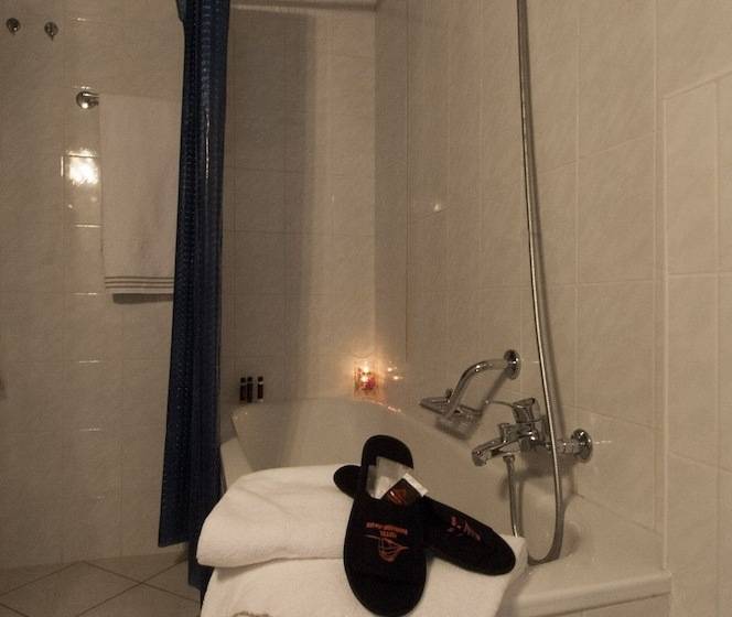 חדר סטנדרט, Bahnhof Haus