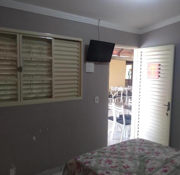 اتاق استاندارد یک نفره, Camping Clube E Pousada Novilha De Ouro