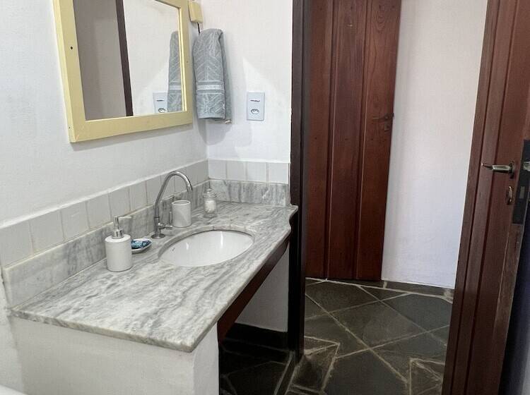 标准三人间, Casa Sal