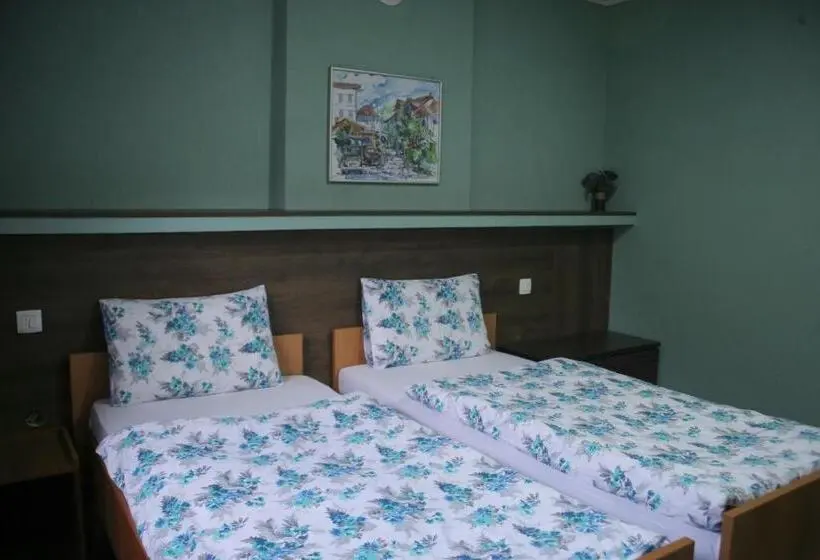 Chambre Standard, Guest House Via