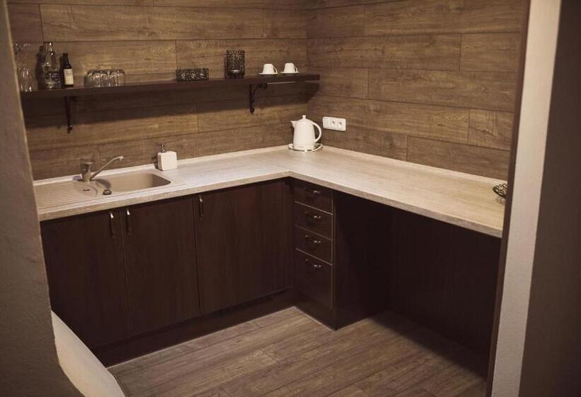 غرفة قياسية رباعية, Penzion štybar