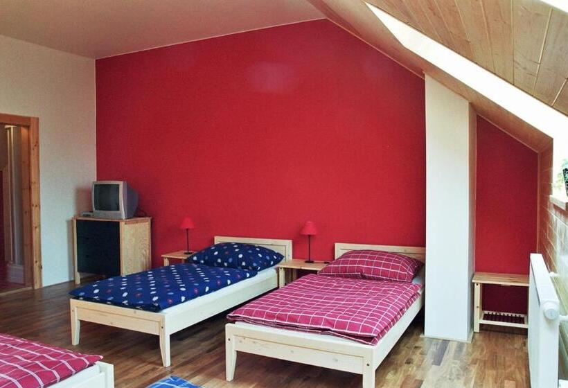 四人标准间, Penzion Ve Stoleti