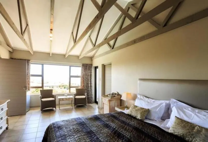 キングサイズベッドのスタンダードルーム, The Ocean Bay Luxury Guesthouse