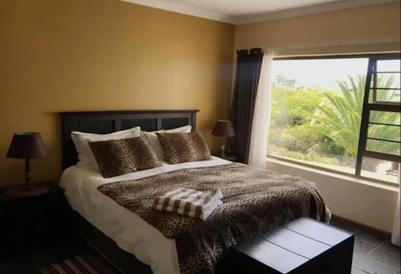 シニアスイート, The Ocean Bay Luxury Guesthouse