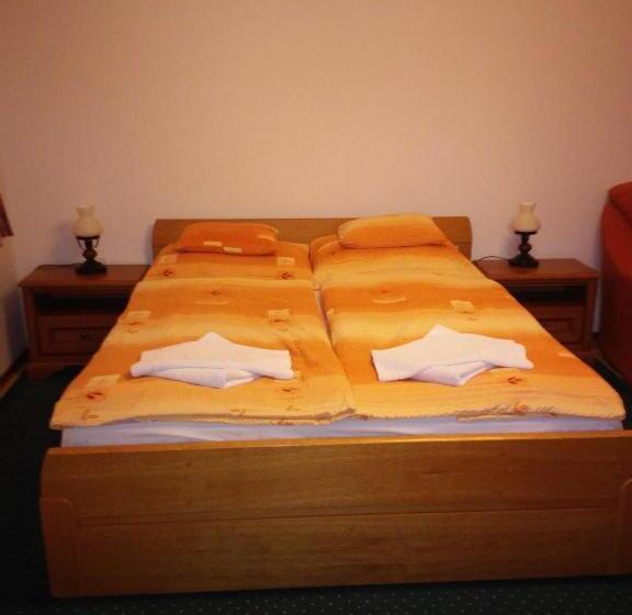 شقة غرفتين, Tip Top Lak Vendégház