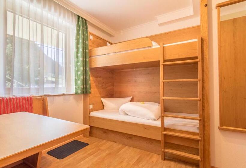 家庭间, Pension Rosenhügel