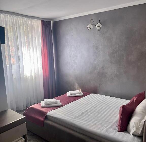 חדר סטנדרט, Pensiunea Eden