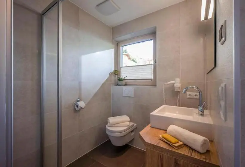 バルコニー付き１ベッドルームアパートメント, Gästehaus Rauch