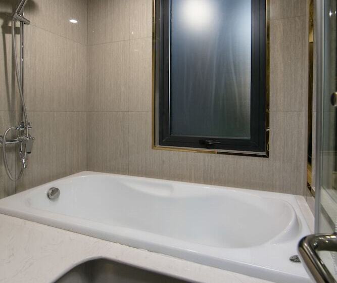 اتاق دلوکس مخصوص معلولین, Hanoi L Heritage Diamond Hotel & Spa