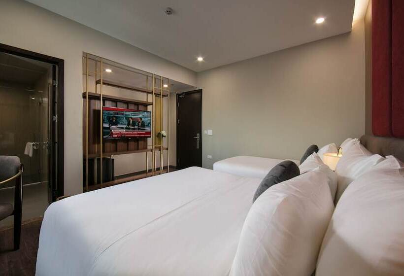 اتاق لوکس سه تخته, Hanoi L Heritage Diamond Hotel & Spa