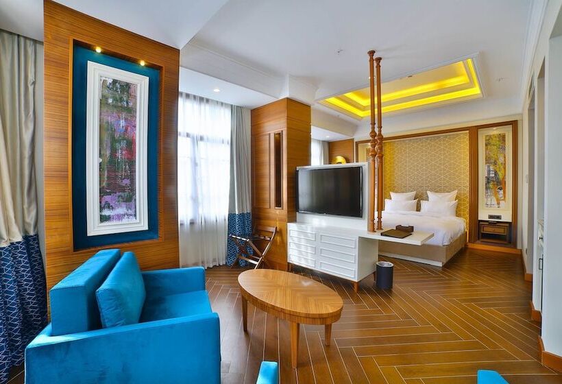 سوییت جونیور, Mercure Istanbul Sirkeci