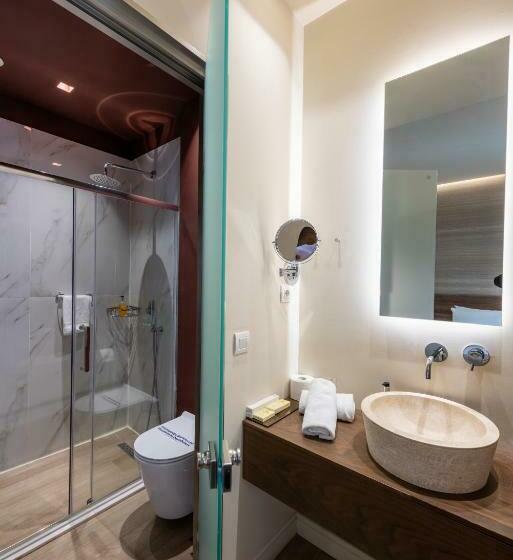 اتاق استاندارد تودرتو, Metropole Urban