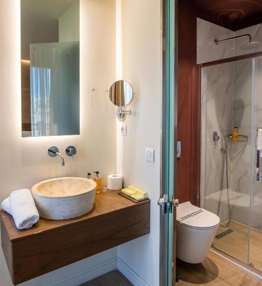 اتاق استاندارد تودرتو, Metropole Urban