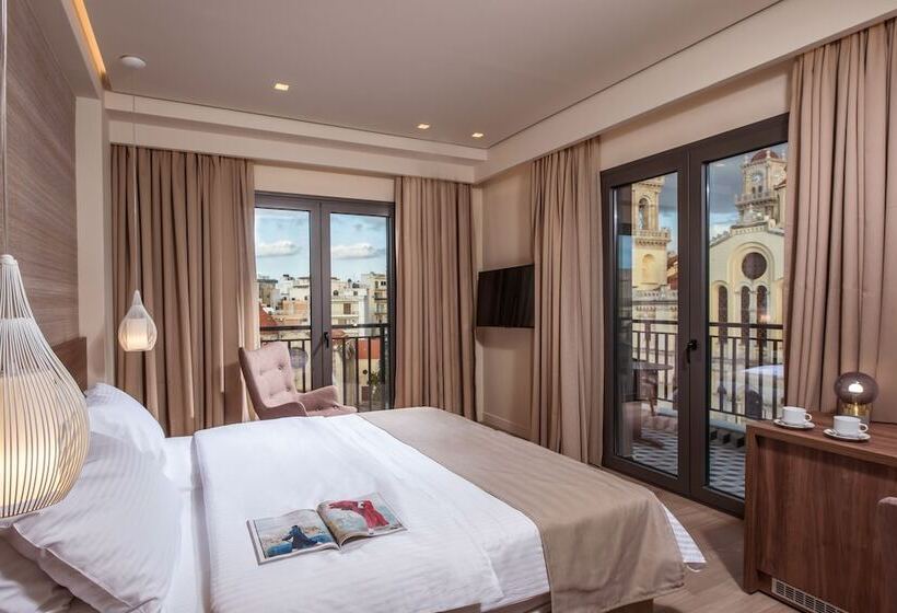 اتاق لوکس با چشمانداز شهر, Metropole Urban