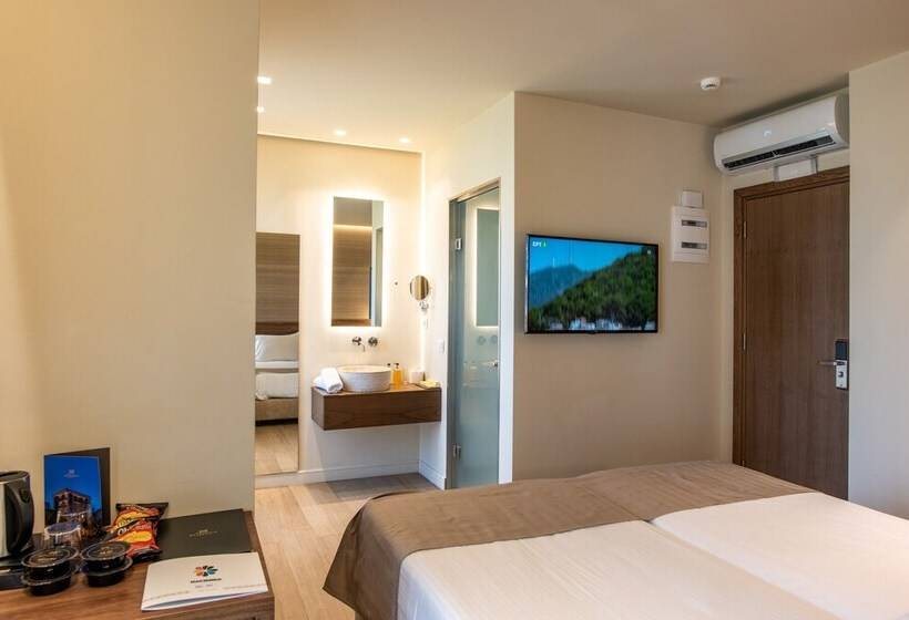 اتاق سوپریور با چشمانداز شهر, Metropole Urban