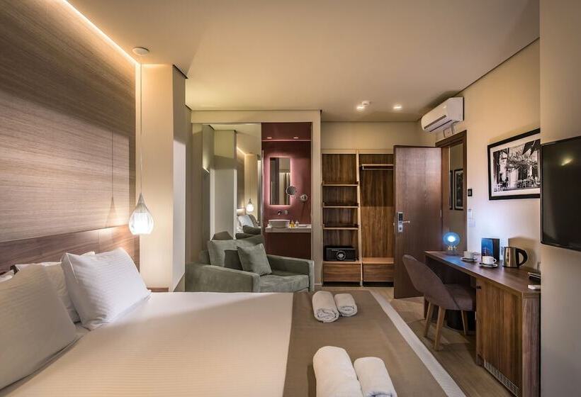 اتاق استاندارد سه نفره, Metropole Urban