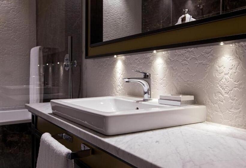 套房, Palazzo Doglio