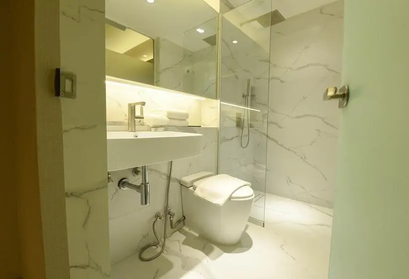 اتاق لوکس, Red Hotel Cubao, Quezon City