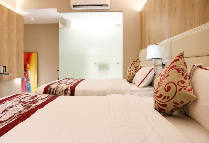 패밀리 룸, Red Hotel Cubao, Quezon City