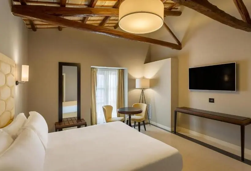 اتاق استاندارد, Room Of Andrea