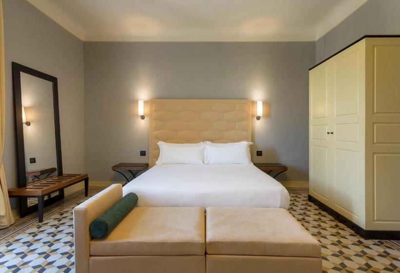 高级大房间, Room Of Andrea