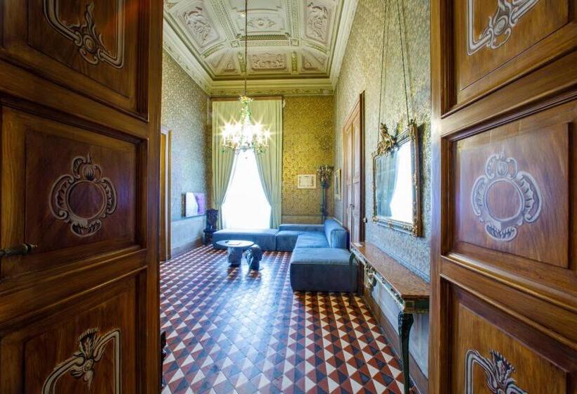 套房, Room Of Andrea