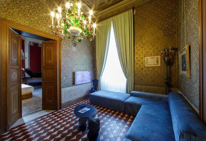 套房, Room Of Andrea