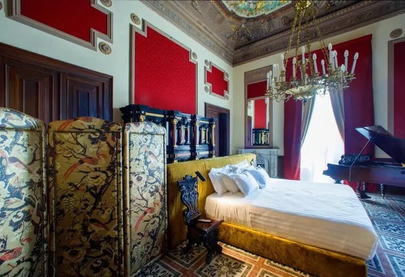 سوییت, Room Of Andrea
