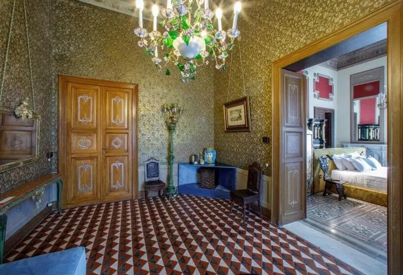 سوییت, Room Of Andrea