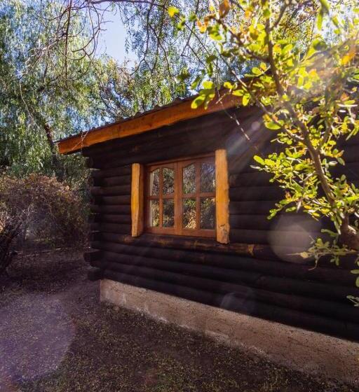 标准平房, Posada Arco Iris