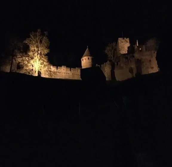 スタンダードトリプルルーム, La Flamme Wertheim Garni
