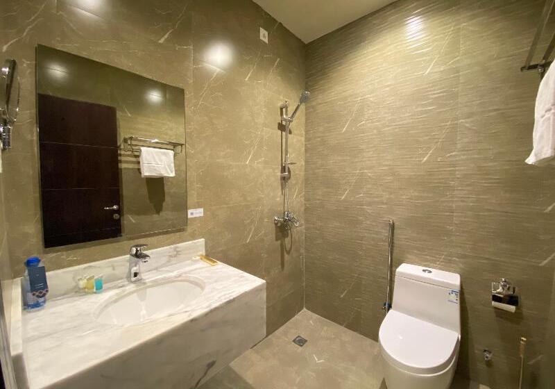 キングサイズベッドのデラックスルーム, La Quinta By Wyndham La Verkin Gateway To Zion