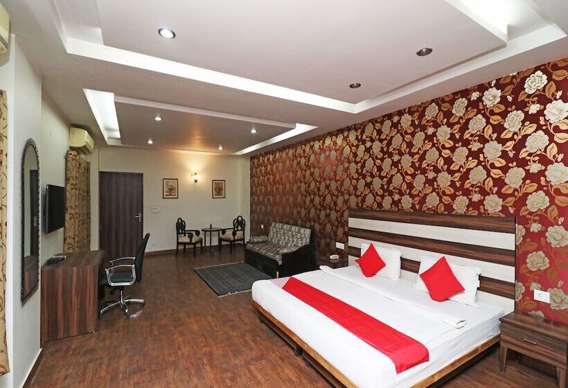 סוויטה, Silver Star By Oyo Rooms