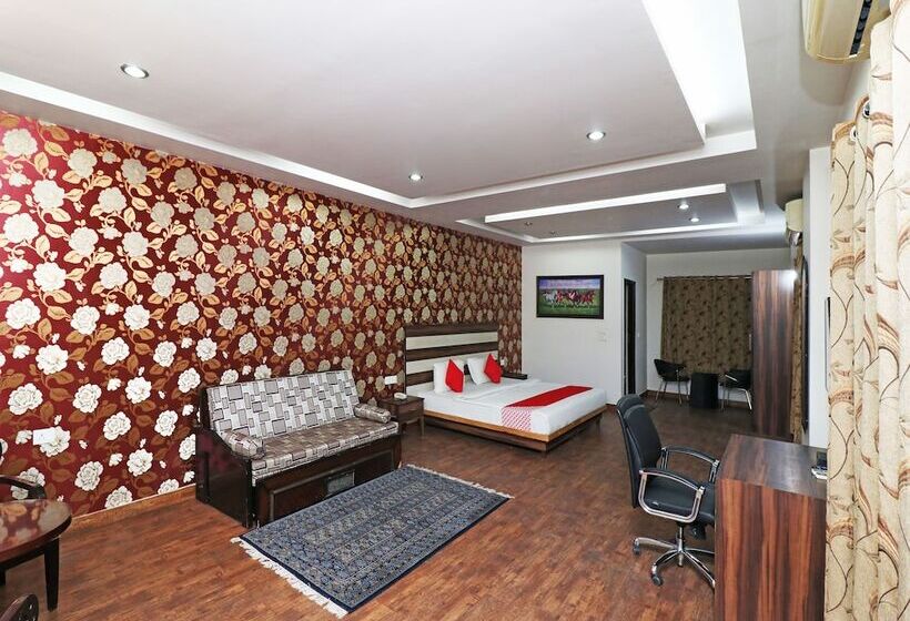 סוויטה, Silver Star By Oyo Rooms