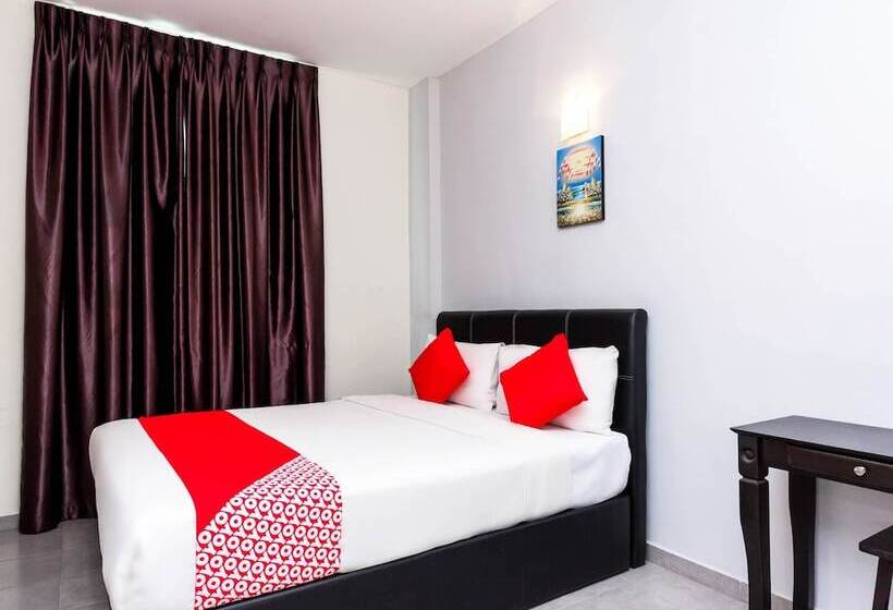 Номер Deluxe, Muar City