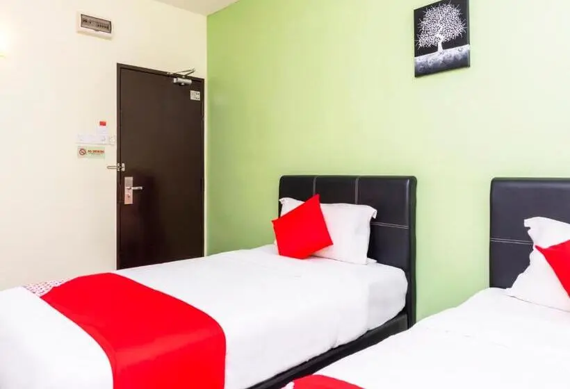 デラックスルーム, Muar City