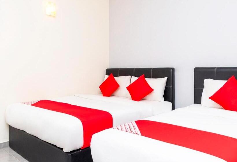 غرفة ديلوكس ثلاثية, Muar City