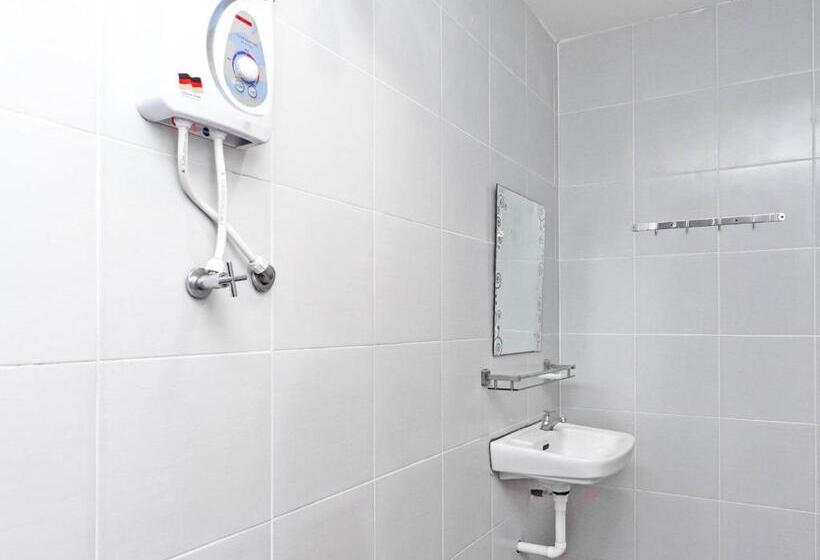 غرفة قياسية, Muar City