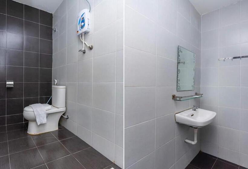 غرفة قياسية, Muar City