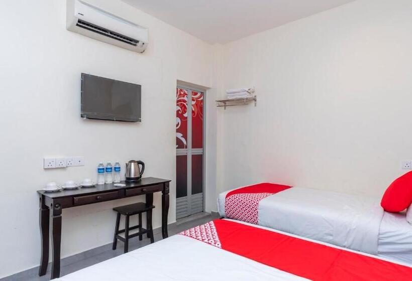 جناح سوبيريور, Muar City