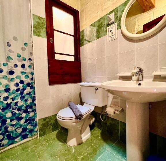 اتاق استاندارد, Grotto's Paradise B&b