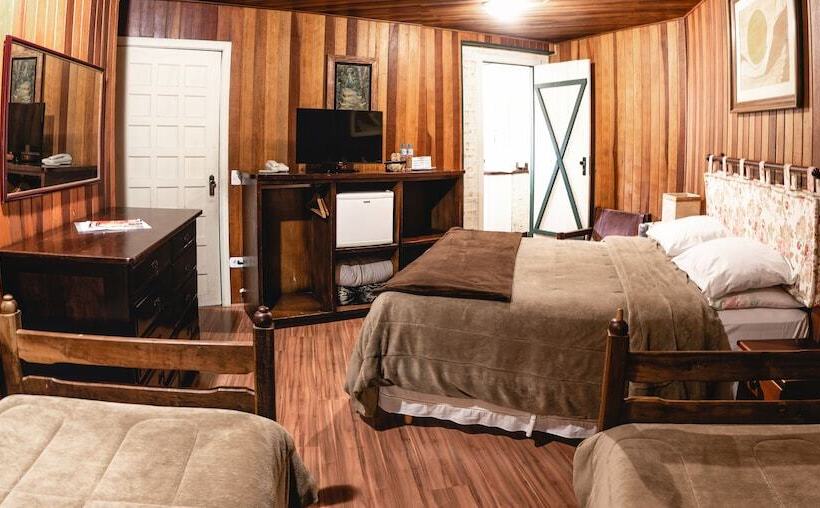 غرفة قياسية رباعية, Pousada Do Sino