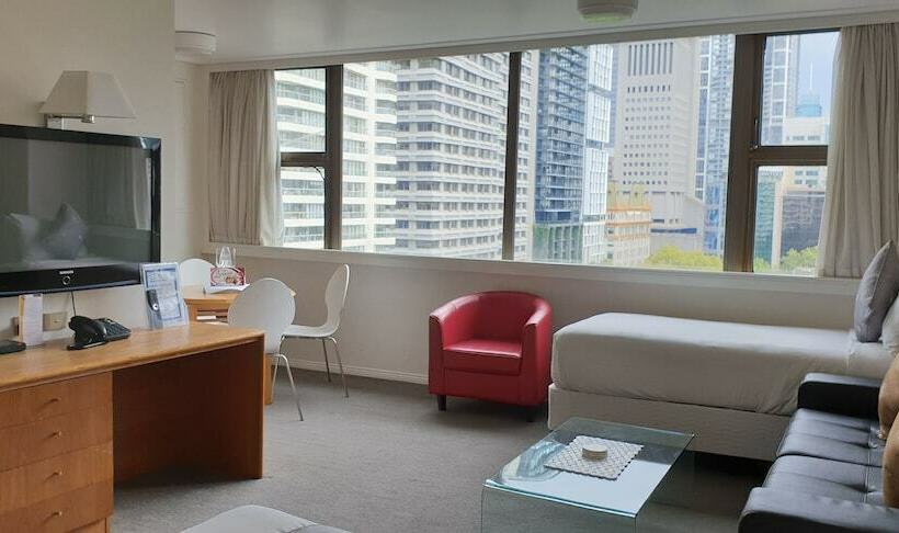 إستوديو كلاسيكى, Sydney Hyde Park Paxsafe Apartments