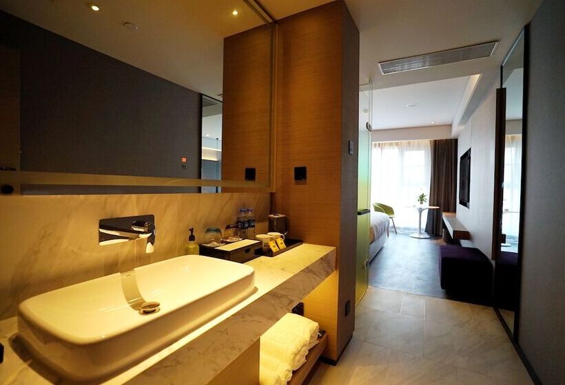 Номер Стандарт, Ibis Styles Suqian Sihong South Hengshan Road